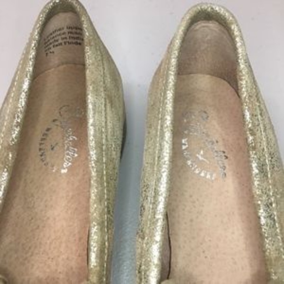 SEYCHELLES Kilted Loafers - Picture 4 of 8